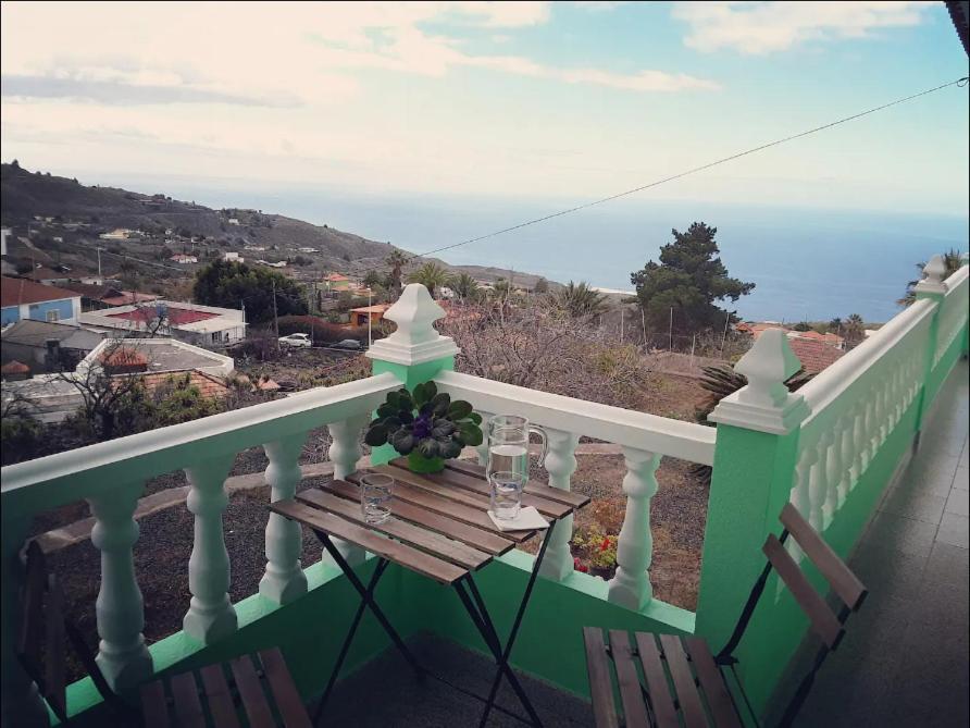 Sea And Mountain View Apartment Los Llanos De Aridane Εξωτερικό φωτογραφία